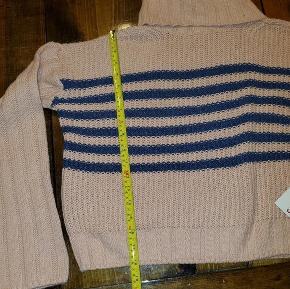 Pink Blue Striped Crop Turtleneck Sweater New Small - Picture 2 of 6